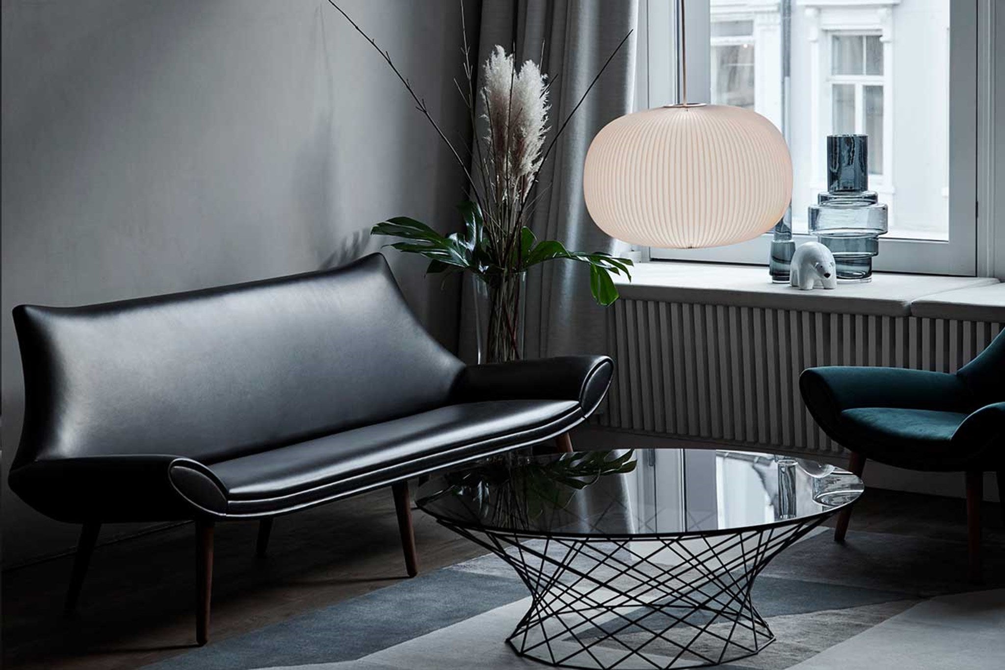 LeKlint132_Lamella1_pendant_lifestyle3