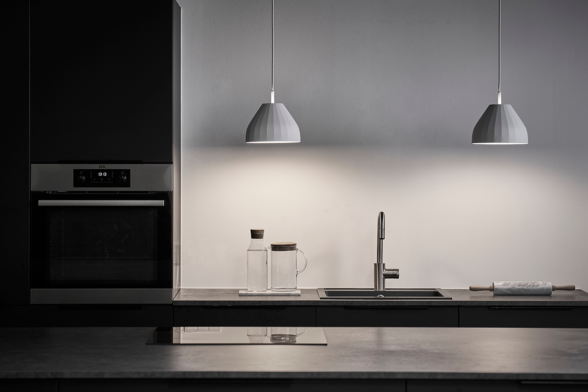 LeKlint140_Facet_pendant_white_lifestyle3